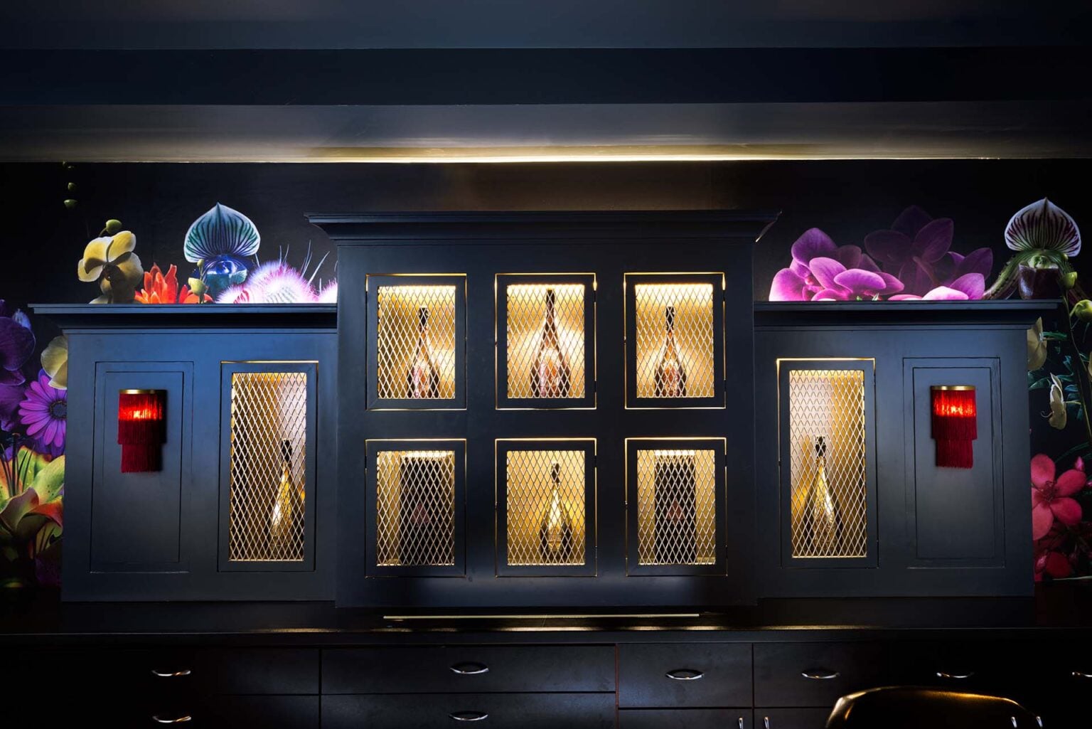 Sapphire Las Vegas Gentlemen's Club VIP services